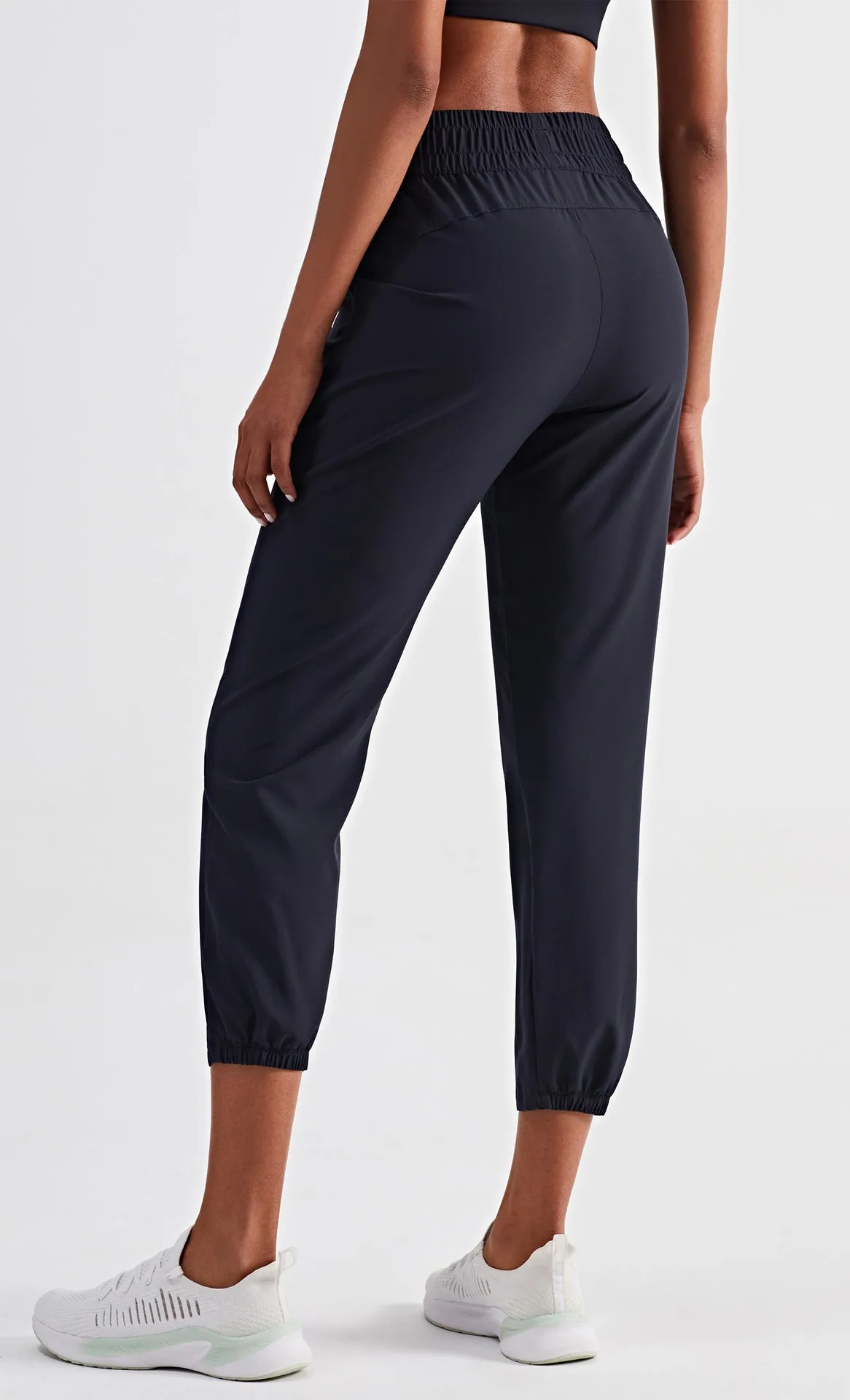 Athletic Cargo Pants Cropped