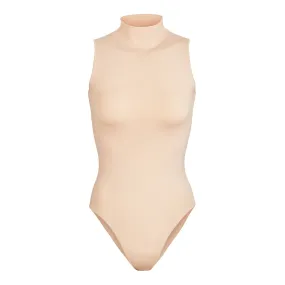 ESSENTIAL MOCK NECK SLEEVELESS BODYSUIT | SANDSTONE