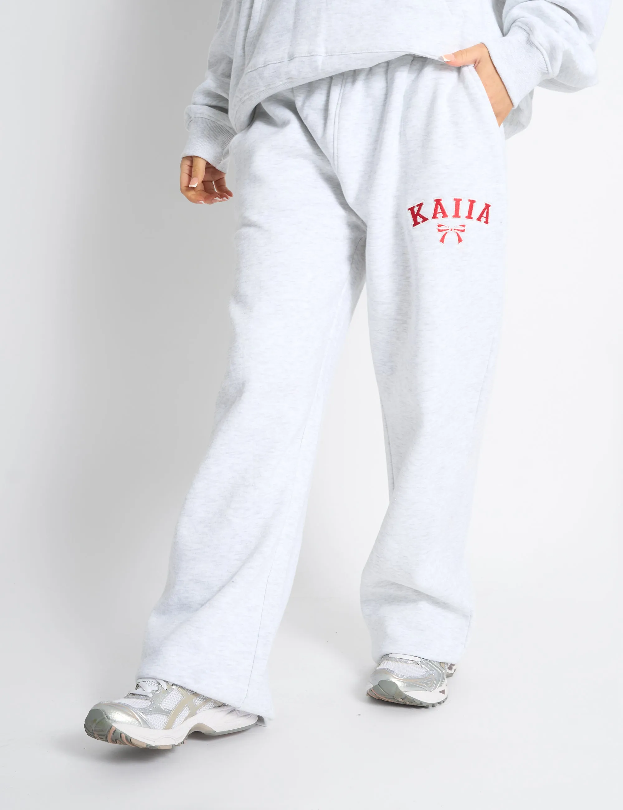 Kaiia Bow Embroidered Ribbed Waistband Wide Leg Joggers Light Grey Marl & Red