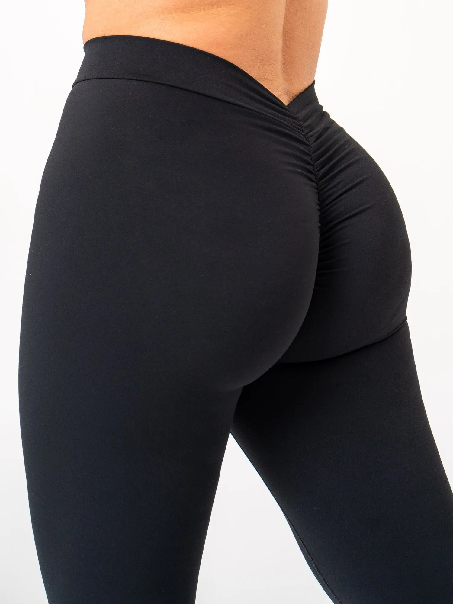 NKD V Scrunch Leggings - Black