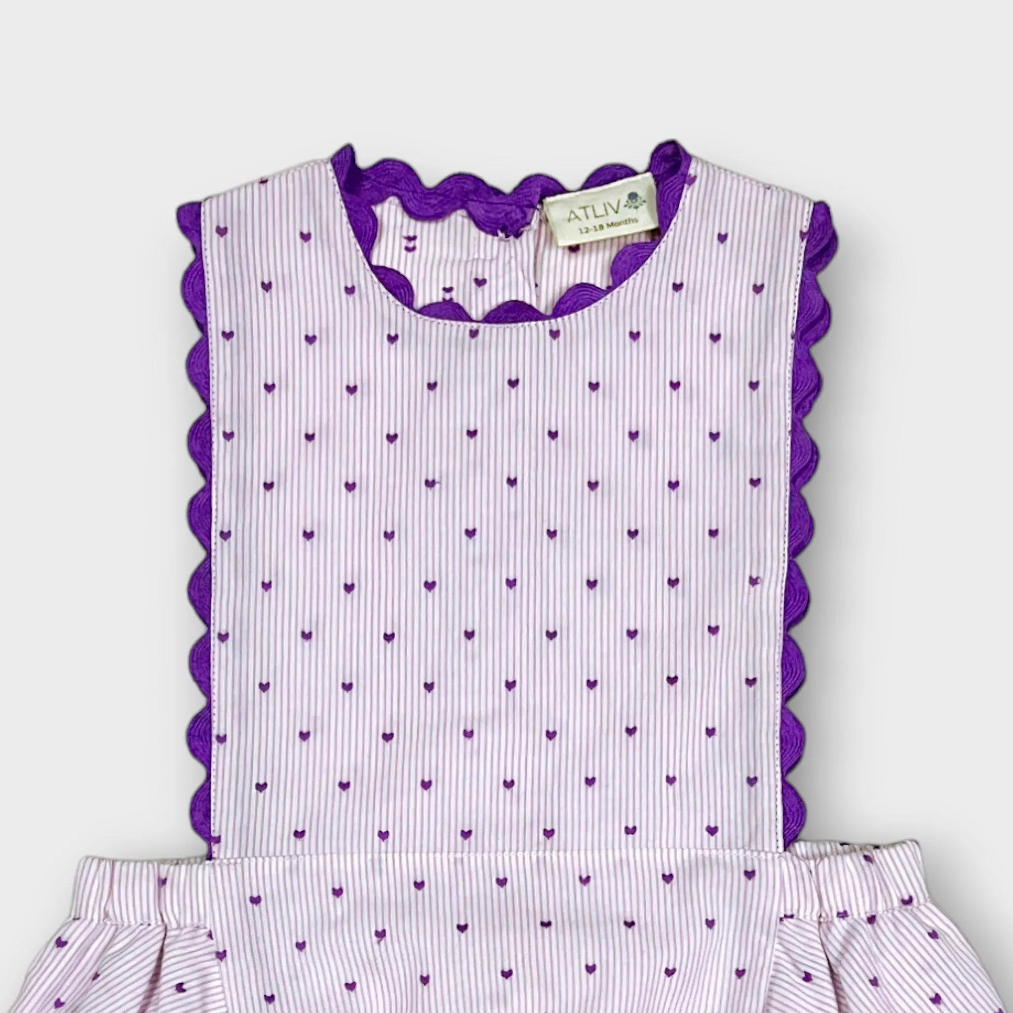 Traditional Playtime Pinny | Lilac